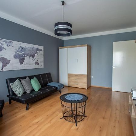 Center Home Apartman Orosháza Esterno foto
