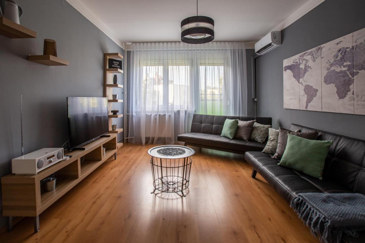 Center Home Apartman Orosháza Esterno foto
