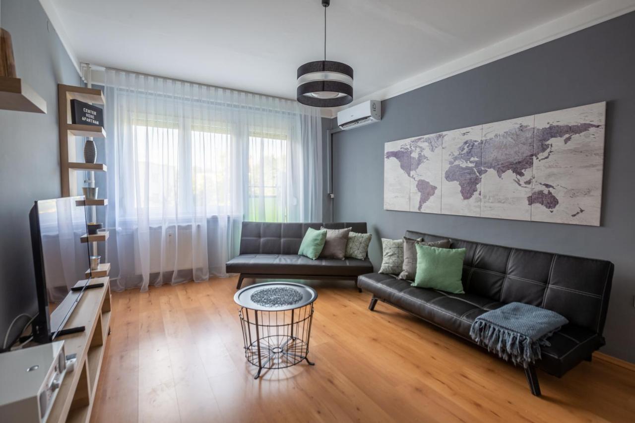 Center Home Apartman Orosháza Esterno foto